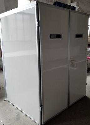 comprar Incubadora completamente automática de 5000 de la capacidad del huevo de la incubadora codornices de la máquina con el huevo Turner online manufacture